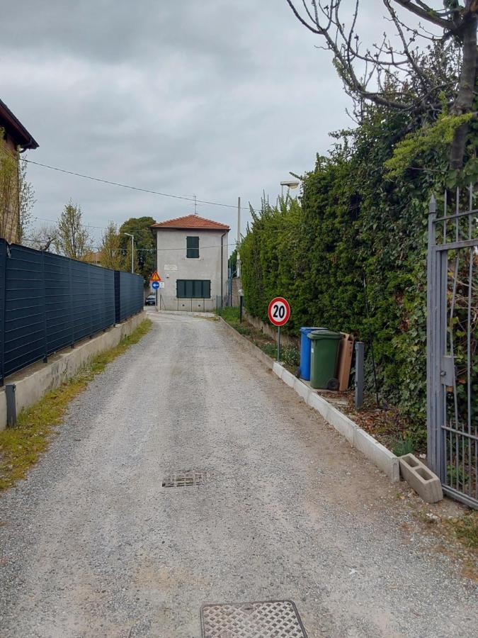 La Casa Di Alyss Bérgamo Exterior foto